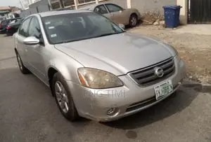 Nissan Altima 2.5 2004 Silver