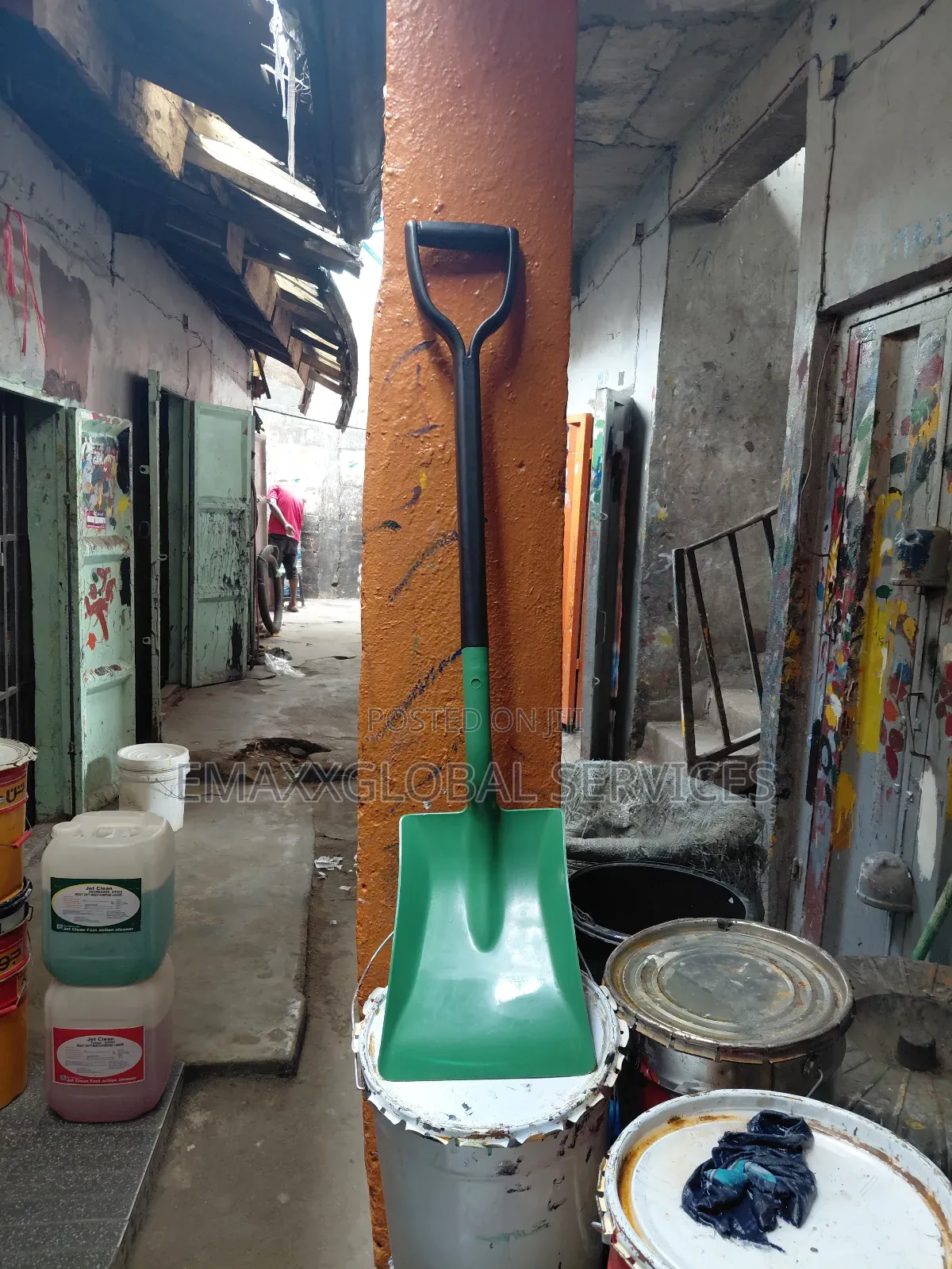 Plasticshovel