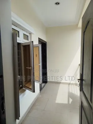 3bdrm Apartment in Utako for rent