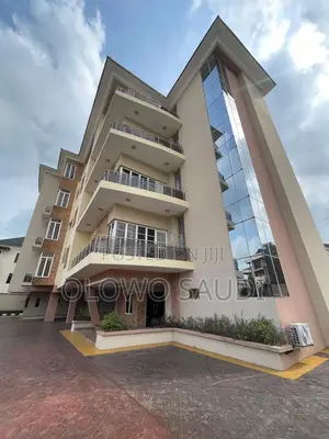 3bdrm Apartment in Ikoyi for rent