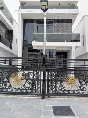 5bdrm Duplex in Access Estate By for sale