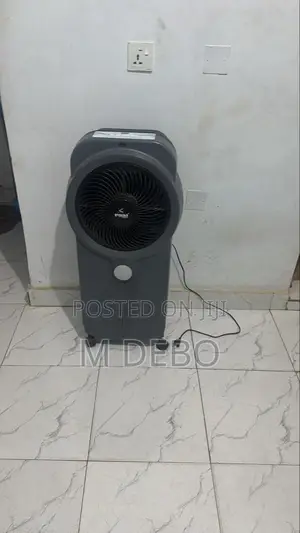 Iwin Rechargeable Air Cooler Fan