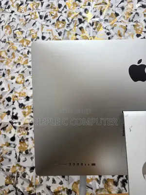 Desktop Computer Apple iMac 16GB Intel Core i5 SSD 512GB