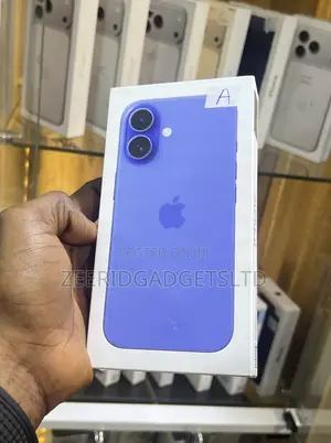 New Apple iPhone 16 128 GB Blue