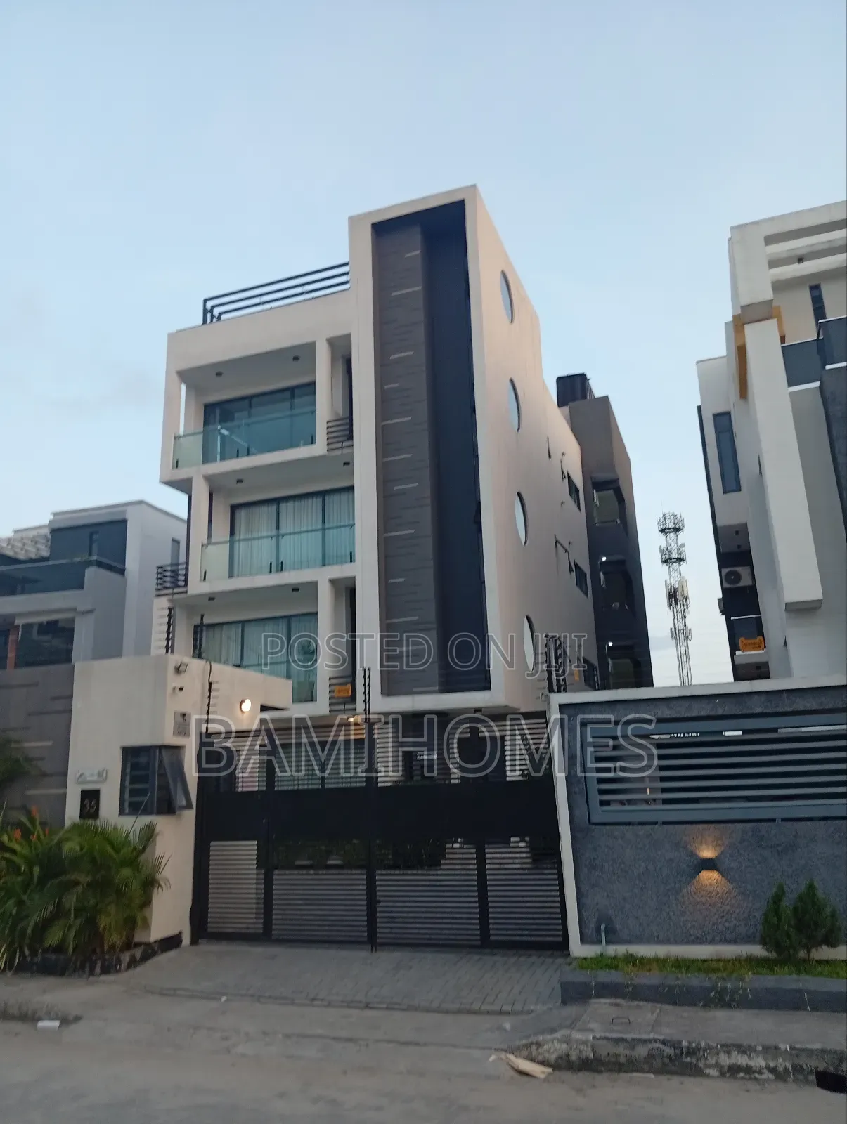 Professional Compound Gate Installation