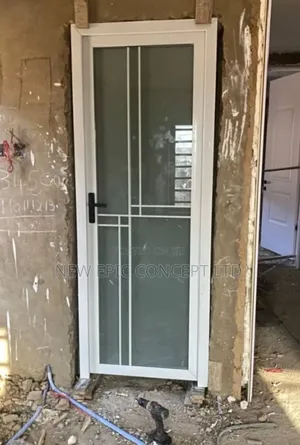 Toilet With Bathroom Door
