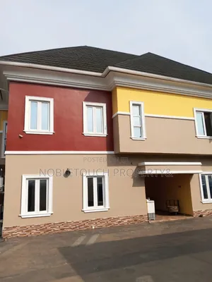 Furnished 6bdrm Duplex in Honey Brooks Estate, for sale