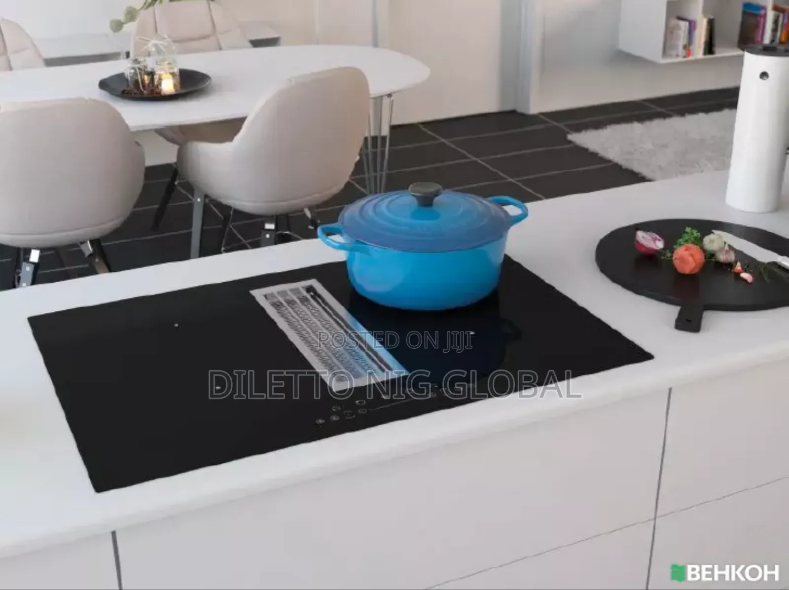 4-Zone Induction Hob With Extractor