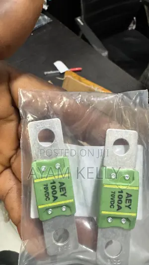 15kwh Lithium Batteries Fuse 100amps 70vdc