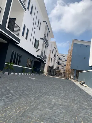 Mini Flat in Lekki Phase 2 for sale