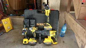 Drilling Dewalt 4-in-1 Cordless Power Tool