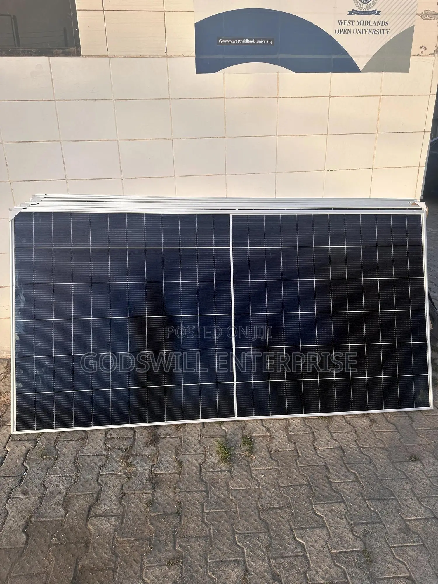 590 Watts Itel Panel