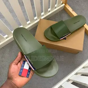 Tommy Hilfiger Olive Flag Trim Slides