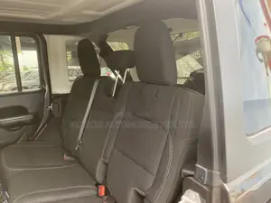 Jeep Wrangler Sport S 2022 Gray