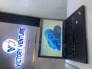 Laptop Lenovo ThinkPad X260 8GB Intel Core i5 SSD 160GB