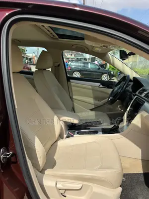 Volkswagen Passat SE with Sunroof 2013 Burgundy