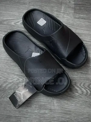 Flexy Jordan Rubber Slides