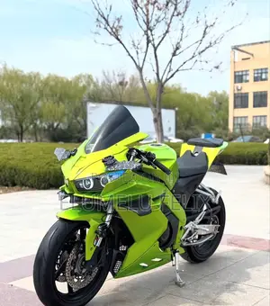 Kawasaki Ninja 400 2024 Green