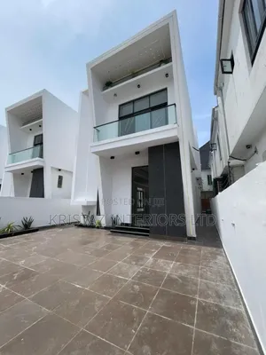 4bdrm Duplex in Lekki Phase 2 for sale