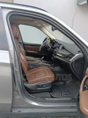 BMW X5 xDrive35i 4dr SUV AWD (3.0L 6cyl Turbo 8A) 2015 Gray