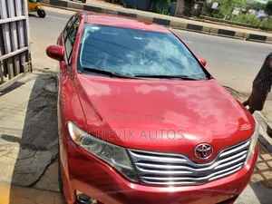 Toyota Venza V6 2010 Red