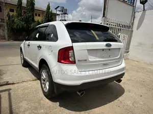 Ford Edge SEL 4dr SUV (3.5L 6cyl 6A) 2014 White