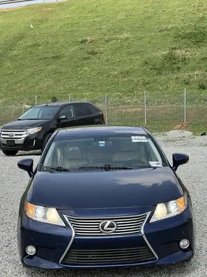 Lexus ES 2013 Blue