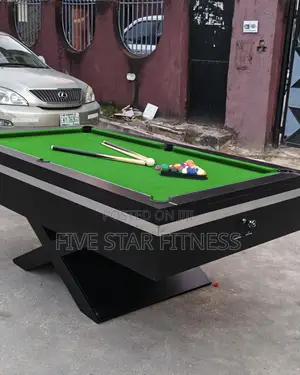 7ft Luxurious Standard Pool Table