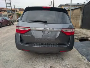 Honda Odyssey EX-L 4dr Minivan w/Navigation (3.5L 6cyl 6A) 2014 Gray