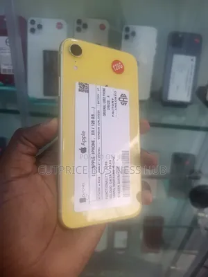 Apple iPhone XR 64 GB Yellow