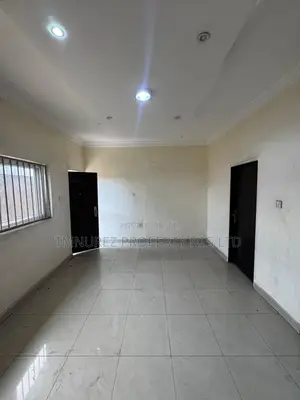 2 Beds Commercial Propt to Let at Ikota