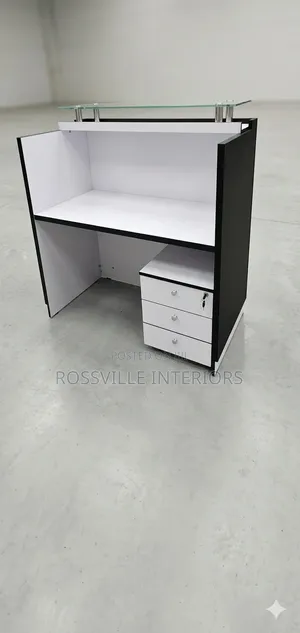 Secretary Front Desk /Table