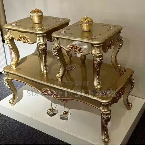Royal Centre Table With 2 Side Stool