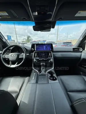Lexus LX 600 2023 White