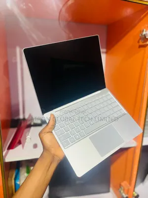 Laptop Microsoft Surface Go 2 8GB Intel Core i5 SSD 256GB