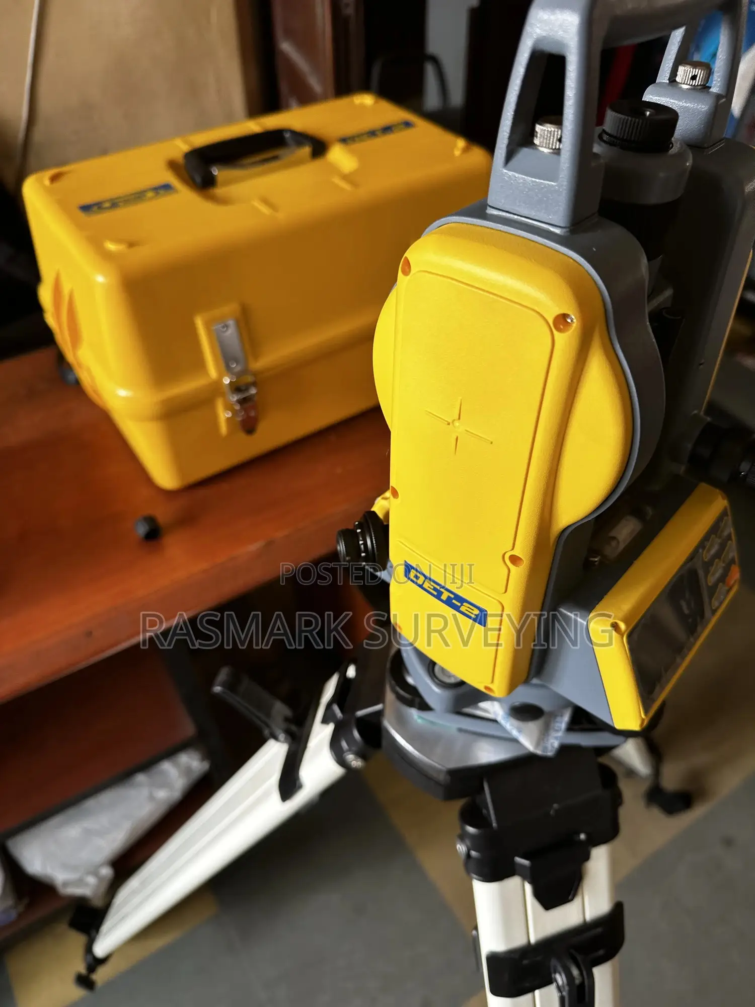 Elecronic Digital Theodolite