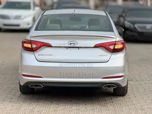 Hyundai Sonata Sport 4dr Sedan (2.4L 4cyl 6A) 2015 Silver