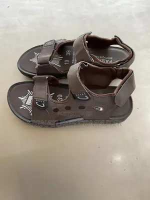 Open-Toe Casual Sandals