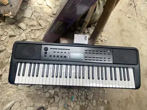 PSR-E383 Yamaha Keyboard