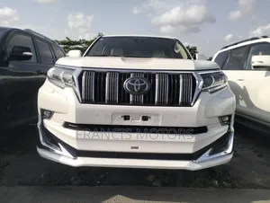 Toyota Land Cruiser Prado 2023 White