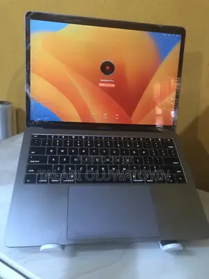 Laptop Apple MacBook Pro 2017 16GB Intel Core i5 SSD 256GB