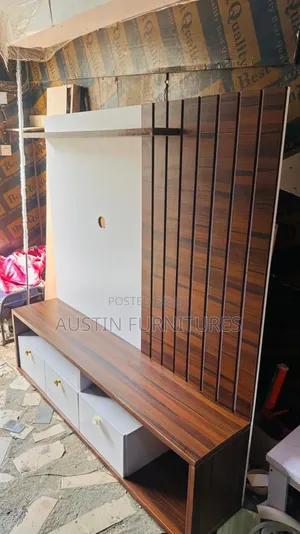 Immobile 5 by 6 Tv Console