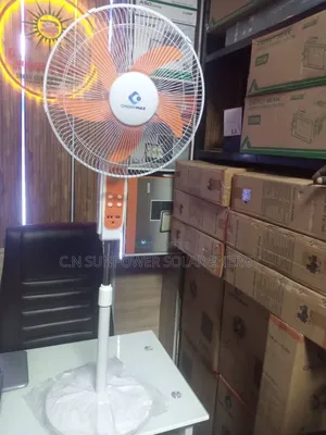 16-Inches Cmontmax Rechargeable Solar Fan