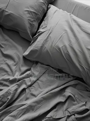 Plain Gray Bedding Set With Pillowcase and Duvet