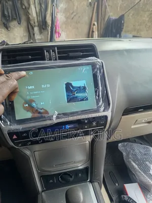 Prado 2018 Android Screen