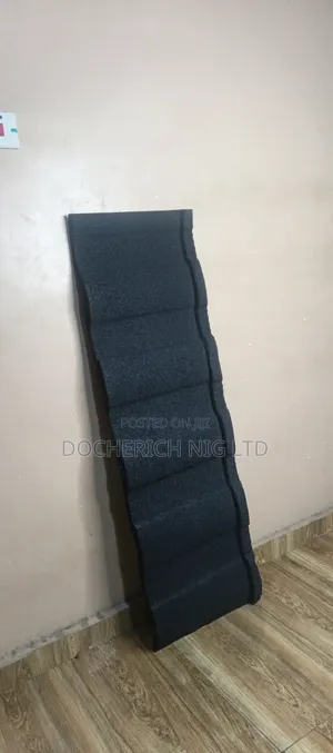 Flashy Black Roman New Zealand Stone Coated Roofing