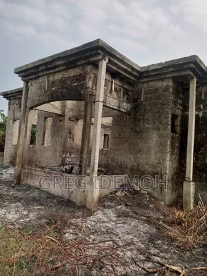 4bdrm Bungalow in Osubi ,Lucky London, Warri for sale