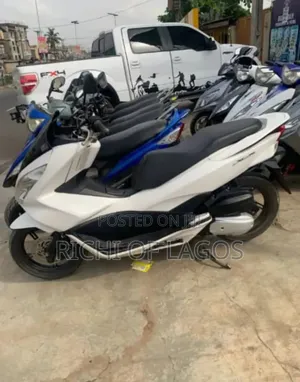 Honda 2019 White