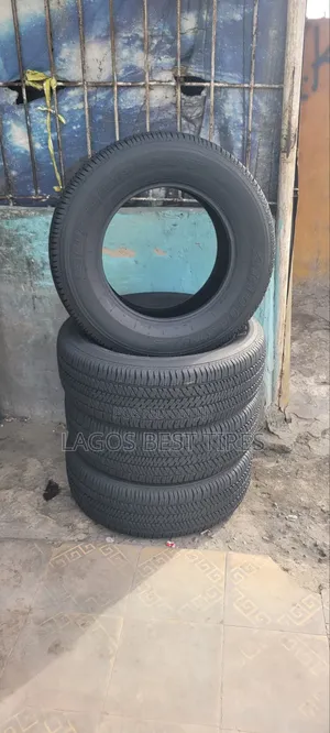4 Units - Clean Bridgestone Dueler H/T 265/65r17 (Made in Usa)