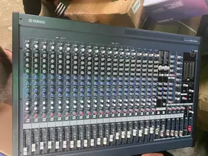  24 Channel Yamaha Mg24/14fx Mixer